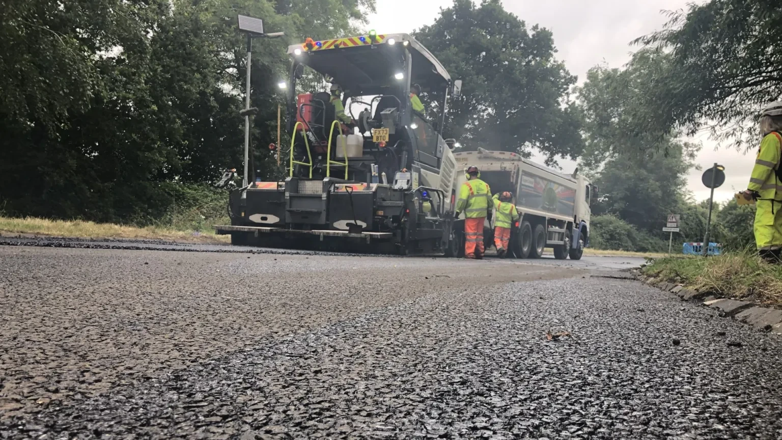 Carriageway maintenance and resurfacing